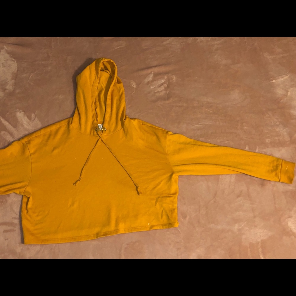 Crop top sweater